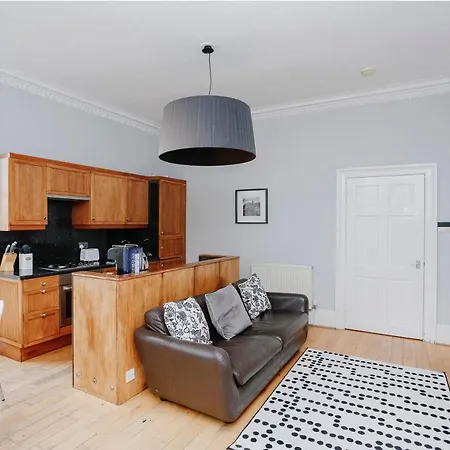 Joivy Lovely Flat In The Heart Of Edinburgh Exterior photo