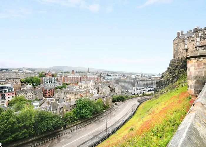 Joivy Lovely Flat In The Heart Of Edinburgh