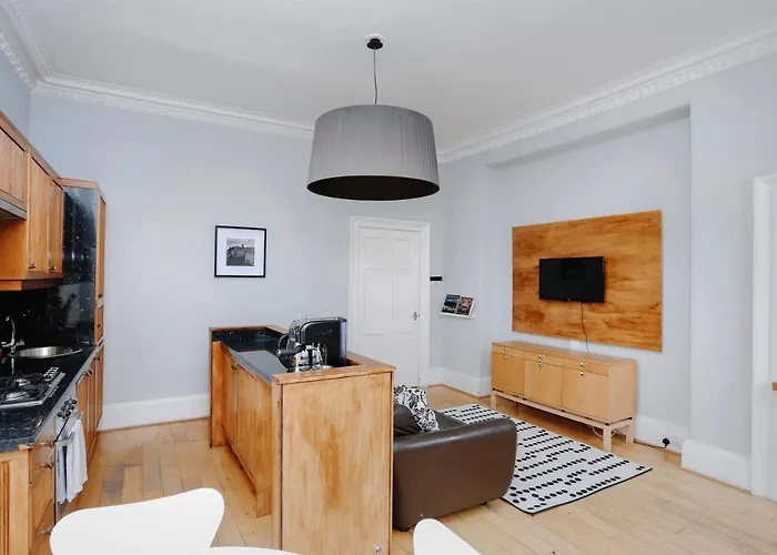 Joivy Lovely Flat In The Heart Of Edinburgh